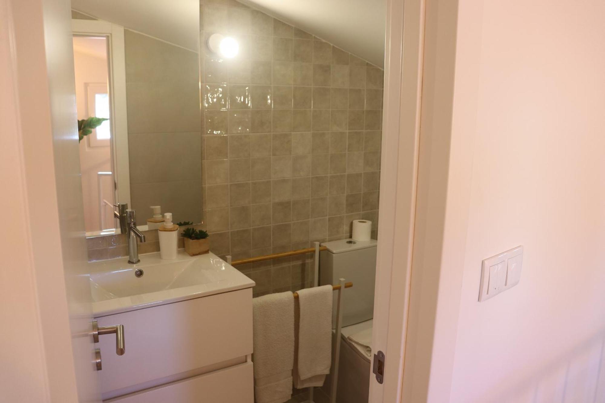 Lisbon, T2 Renewed Duplex With River View, Beato, 리스본 외부 사진